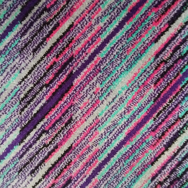 Magnifique tapis géométrique en laine italienne des années 1980 par Missoni pour T&J Vestor