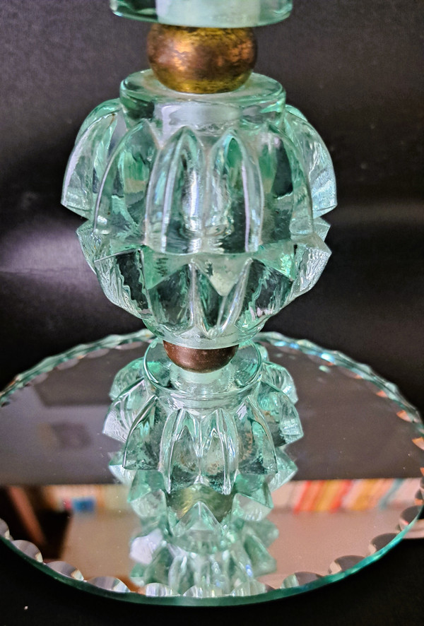 Bedside lamp in green crystal Attributed to Jacques Adnet for Bacarrat