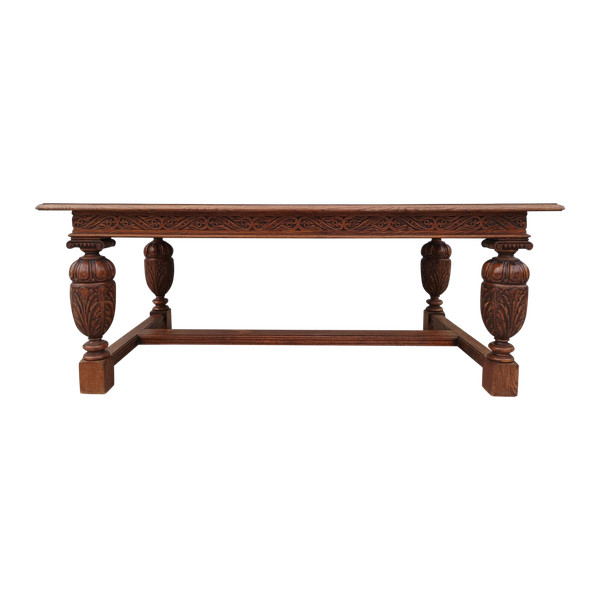 Table style Renaissance en chêne