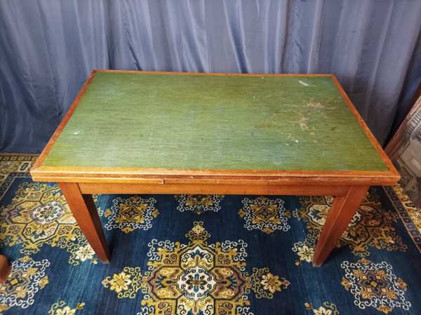 Vintage oak extensible table