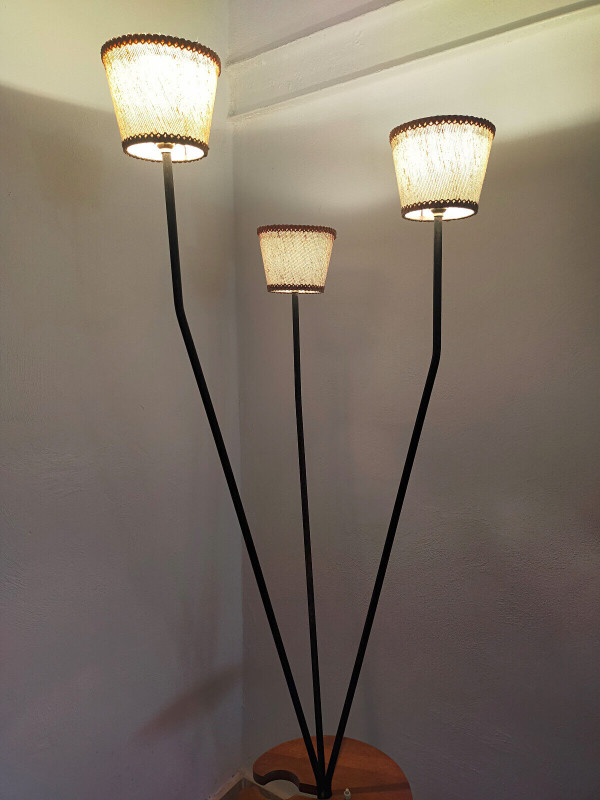 Lampadaire vintage tripode 1950