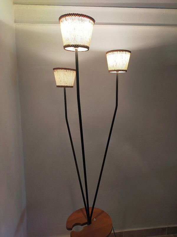 Lampadaire vintage tripode 1950