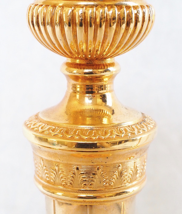 Ravrio - paire de flambeaux d'époque Empire en bronze doré modèle du Château de Fontainebleau