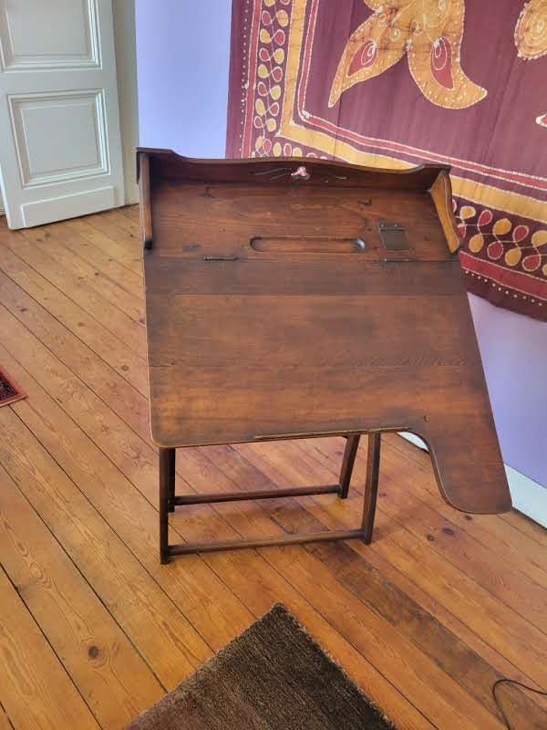 Folding military field officer's desk