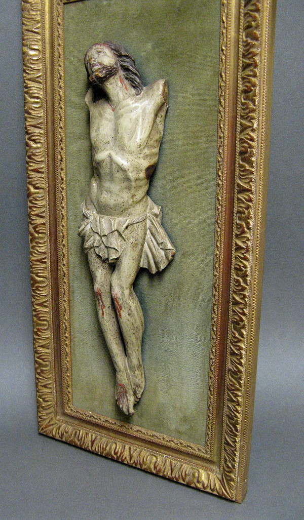 Christ in polychrome carved wood, 18th century