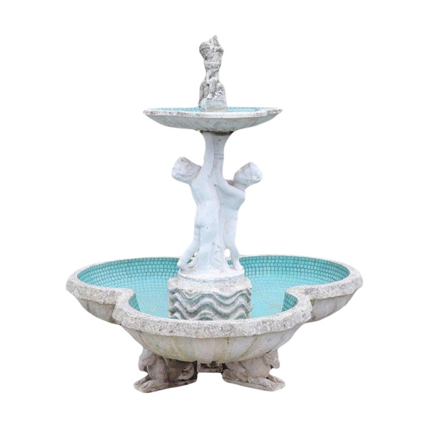Fontaine De Jardin Néoclassique Avec Statue