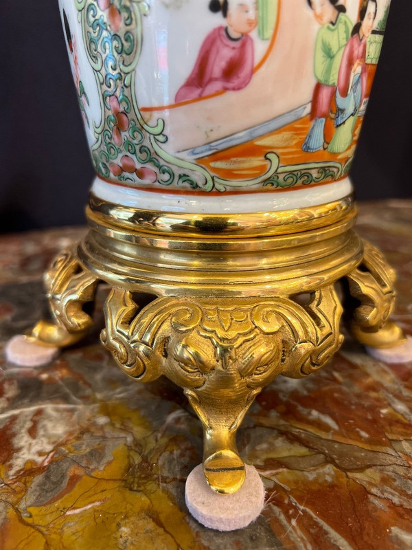 Coppia di lampade in porcellana di Canton