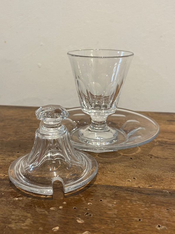 Rare moutardier en cristal, milieu XIXe siècle 