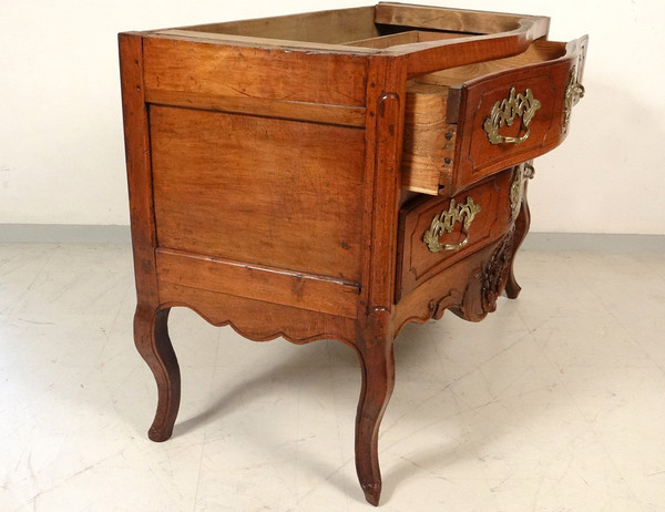 Commode Sauteuse Provençale Noyer Sculpté Marbre Gris Bronze Doré XVIIIème