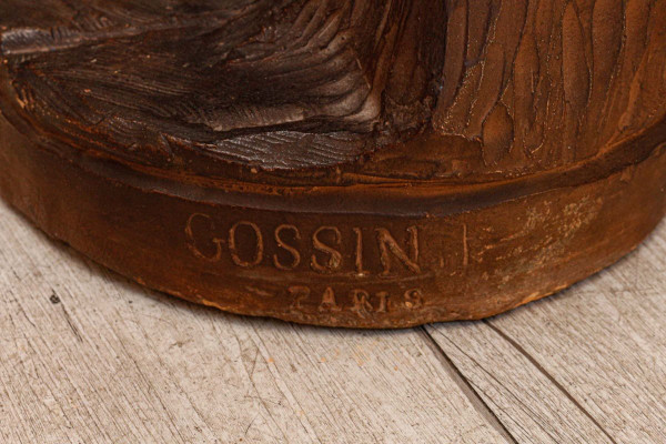 Terracotta firmata Jean Gossin