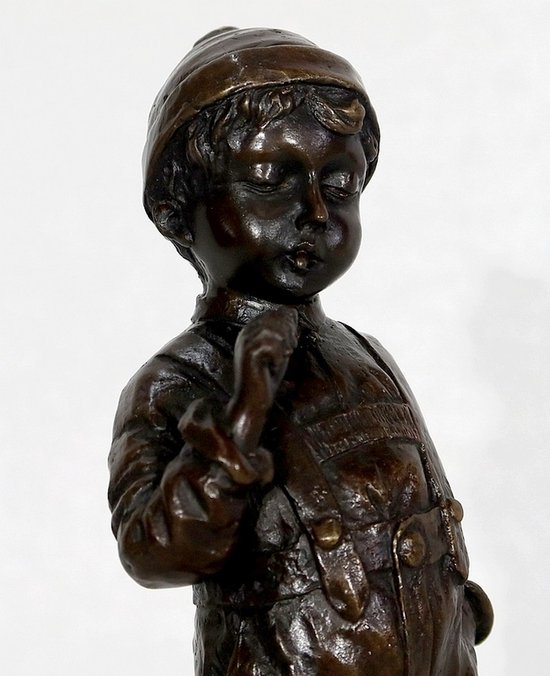 Bronzo "Il piccolo fumatore" di J. Schmidt-Felling - seconda metà del 19° secolo