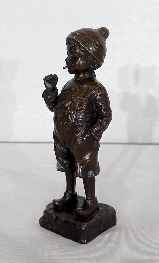 Bronzo "Il piccolo fumatore" di J. Schmidt-Felling - seconda metà del 19° secolo