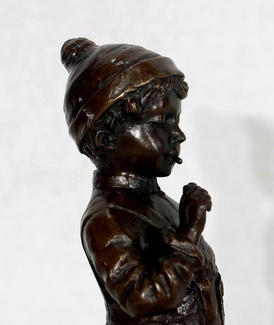 Bronzo "Il piccolo fumatore" di J. Schmidt-Felling - seconda metà del 19° secolo