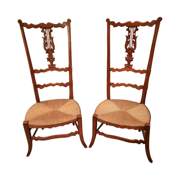 Pair of low cherry changing chairs from the 19th century.