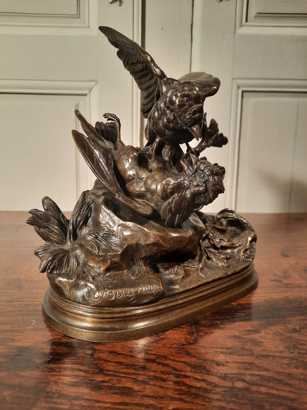 Bronze sculpture representing two birds, signed J. Moigniez from the 19th century.