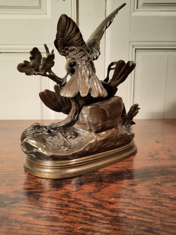 Bronze sculpture representing two birds, signed J. Moigniez from the 19th century.