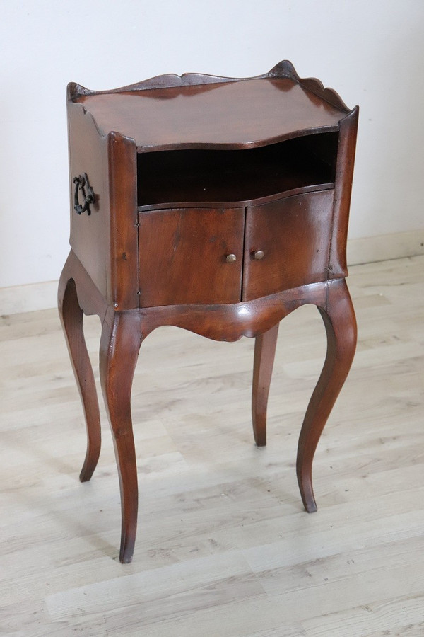 Antique Italian Nightstand in Solid Walnut Wood 