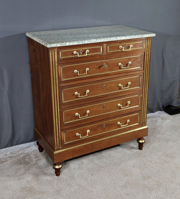 Petite commode en acajou de style Louis XVI 