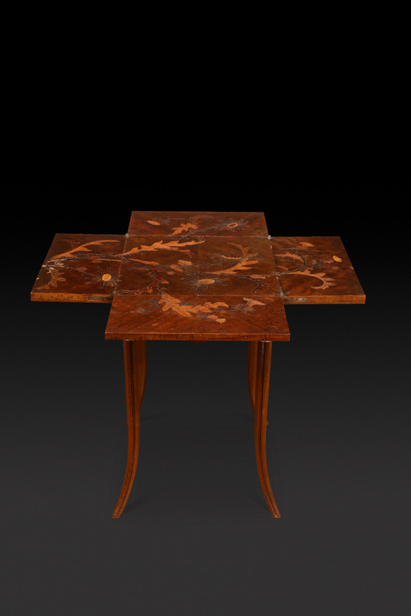Game Table in Walnut and Veneer Marquetry with Floral Thistle Decoration (c. 1910) EMILE GALLE: