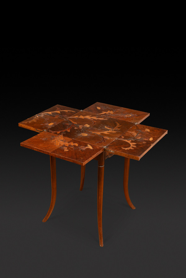 Game Table in Walnut and Veneer Marquetry with Floral Thistle Decoration (c. 1910) EMILE GALLE: