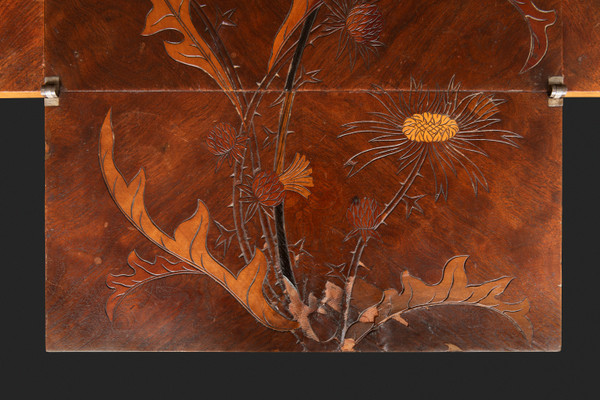 Game Table in Walnut and Veneer Marquetry with Floral Thistle Decoration (c. 1910) EMILE GALLE:
