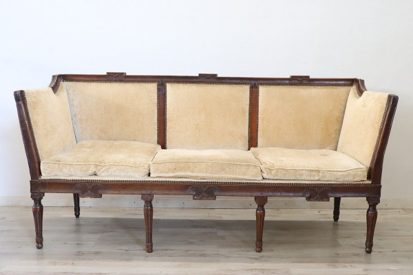 Italian Antique Settee from the Louis XVI Period 