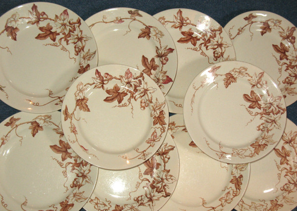 10 Lunéville earthenware plates with brown ivy decor, Art Nouveau period