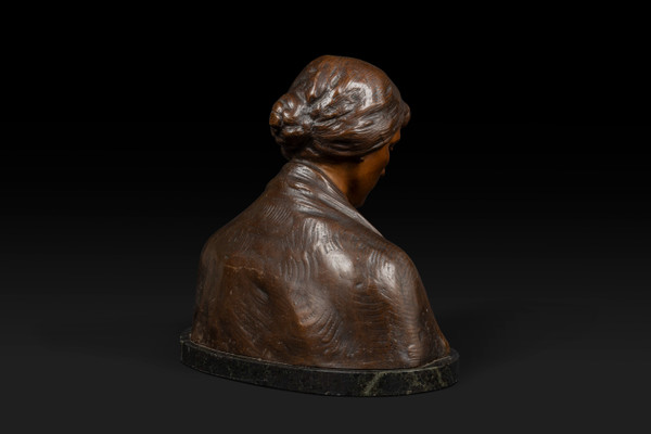 "Mater Dolorosa" Busto in bronzo di Adolf Josef Pohl (1872-1930):