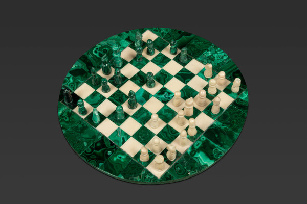 Malachite and Marble Chess Set: A Symbol of Luxury and Refinement 