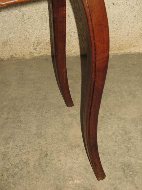 Table à écrire bureau époque 18ème Louis XV en noyer blond avec un tiroir 