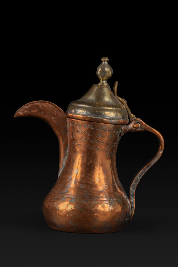 DALLAH Coffee Pot: 