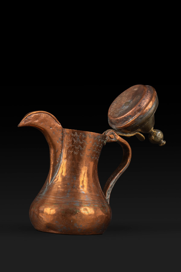 DALLAH Coffee Pot: 