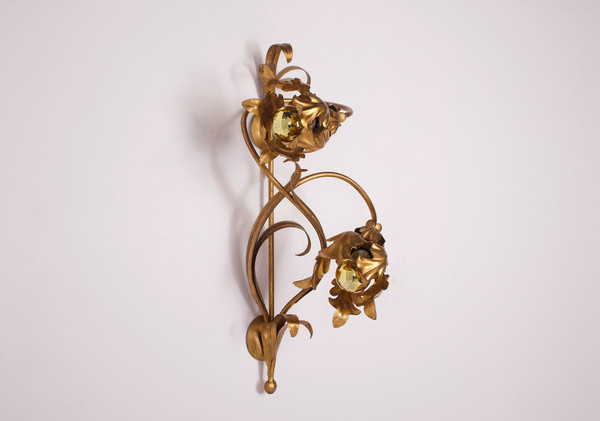 Florentine wall light.