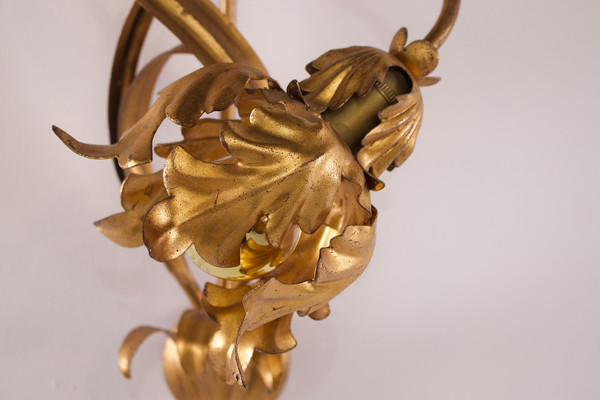 Florentine wall light.