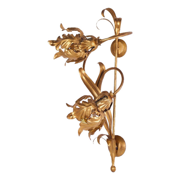 Florentine wall light.