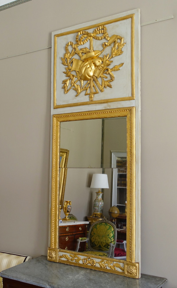 Provencal trumeau, Louis XVI period in-between mirror - gilded with gold leaf, mercury mirror