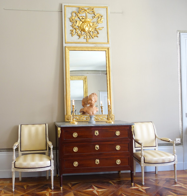 Provencal trumeau, Louis XVI period in-between mirror - gilded with gold leaf, mercury mirror