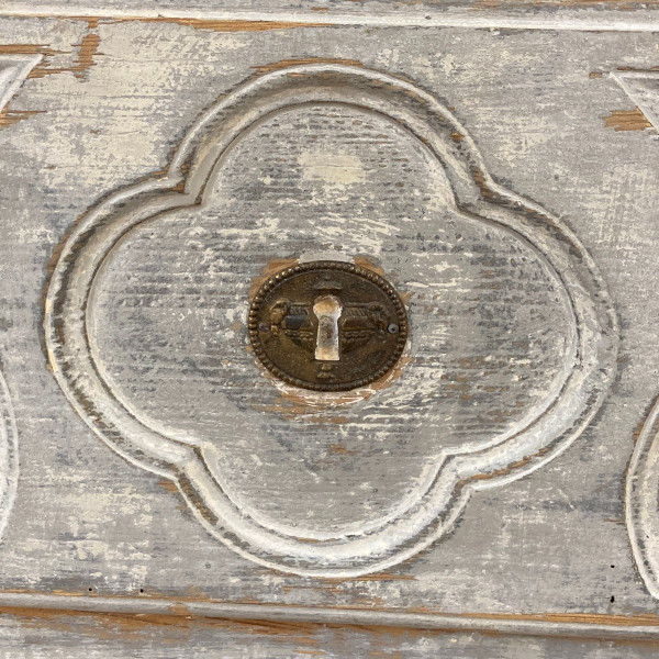 Commode Sauteuse XVIII