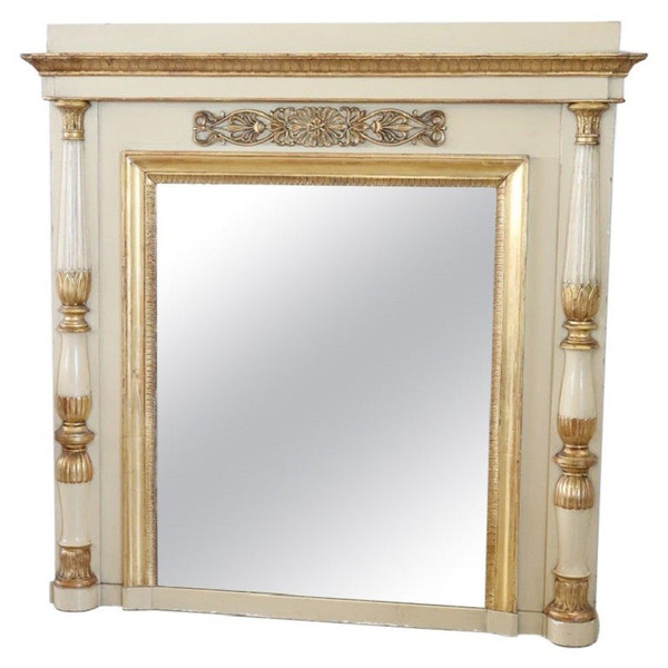 Miroir Doré Et Laqué de la période néoclassique