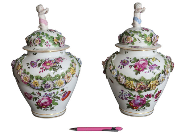 Pair of Samson porcelain covered pots
