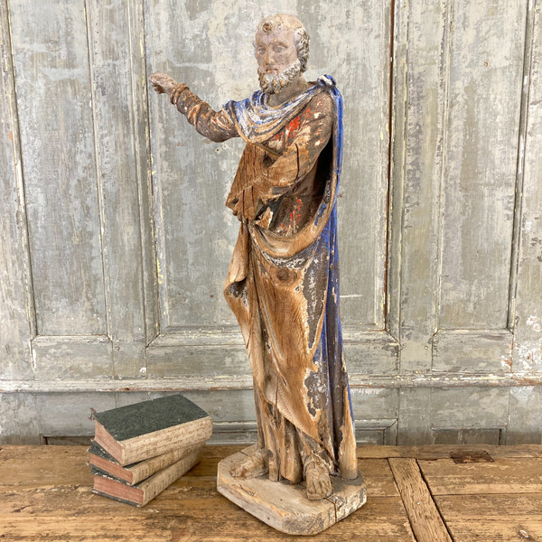 Saint in carved wood 18th century