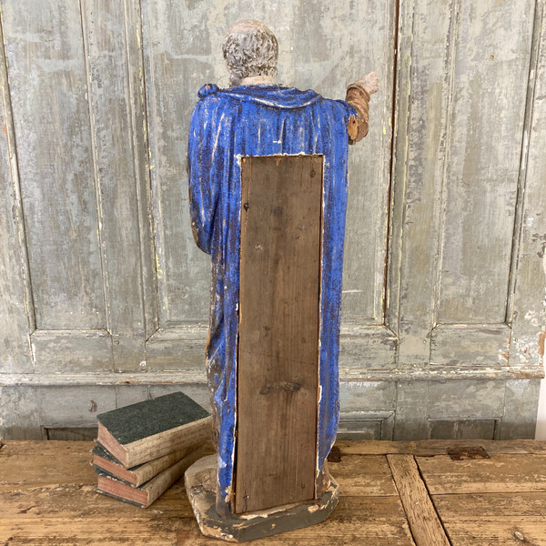 Saint in carved wood 18th century