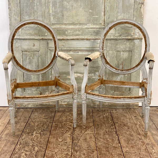 Pair of Louis XVI period Seats