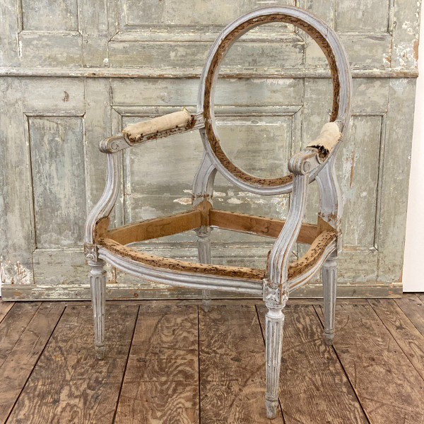 Pair of Louis XVI period Seats