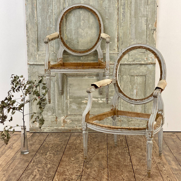 Pair of Louis XVI period Seats