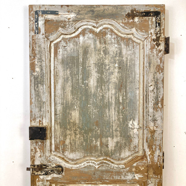 XVIII Communication Door