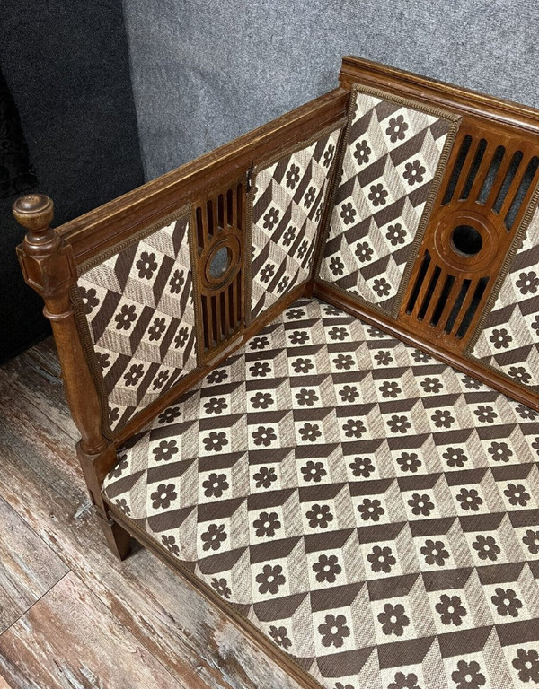 Walnut bench seat in the Louis XVI / Directoire style, late 19th century.