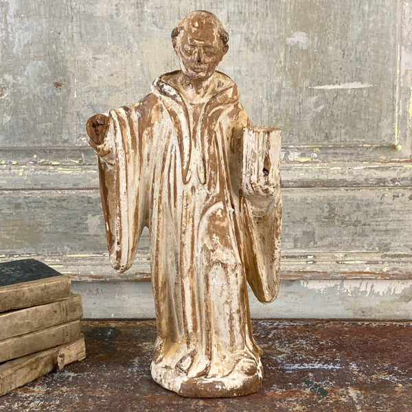 Heiliger aus geschnitztem Holz XVIII