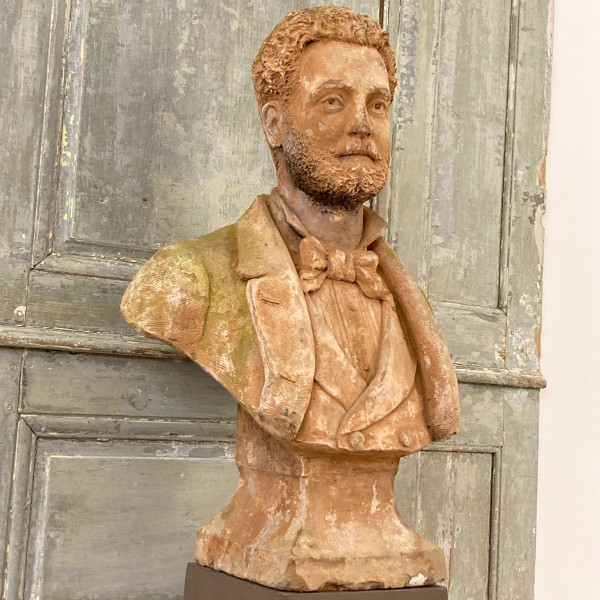 Large bust of the sculptor Philippe Poitevin