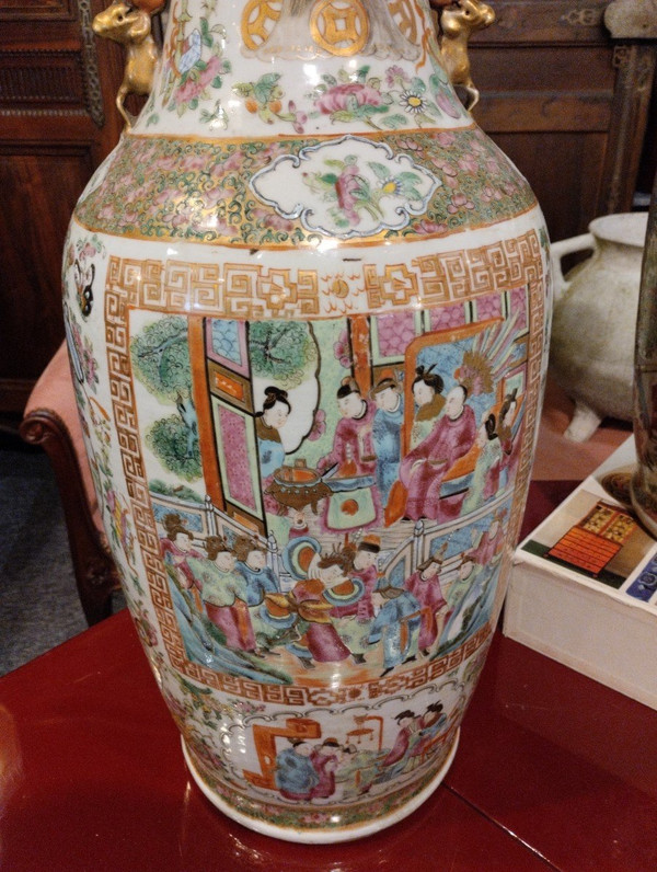 Paire De Vases - Chine - Dynastie Qing - Canton - Fin XIX E S.